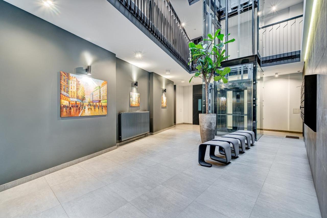 Happy Inn Presidential, Self Check-In, Parking In The Underground Garage VNO Eksteriør bilde