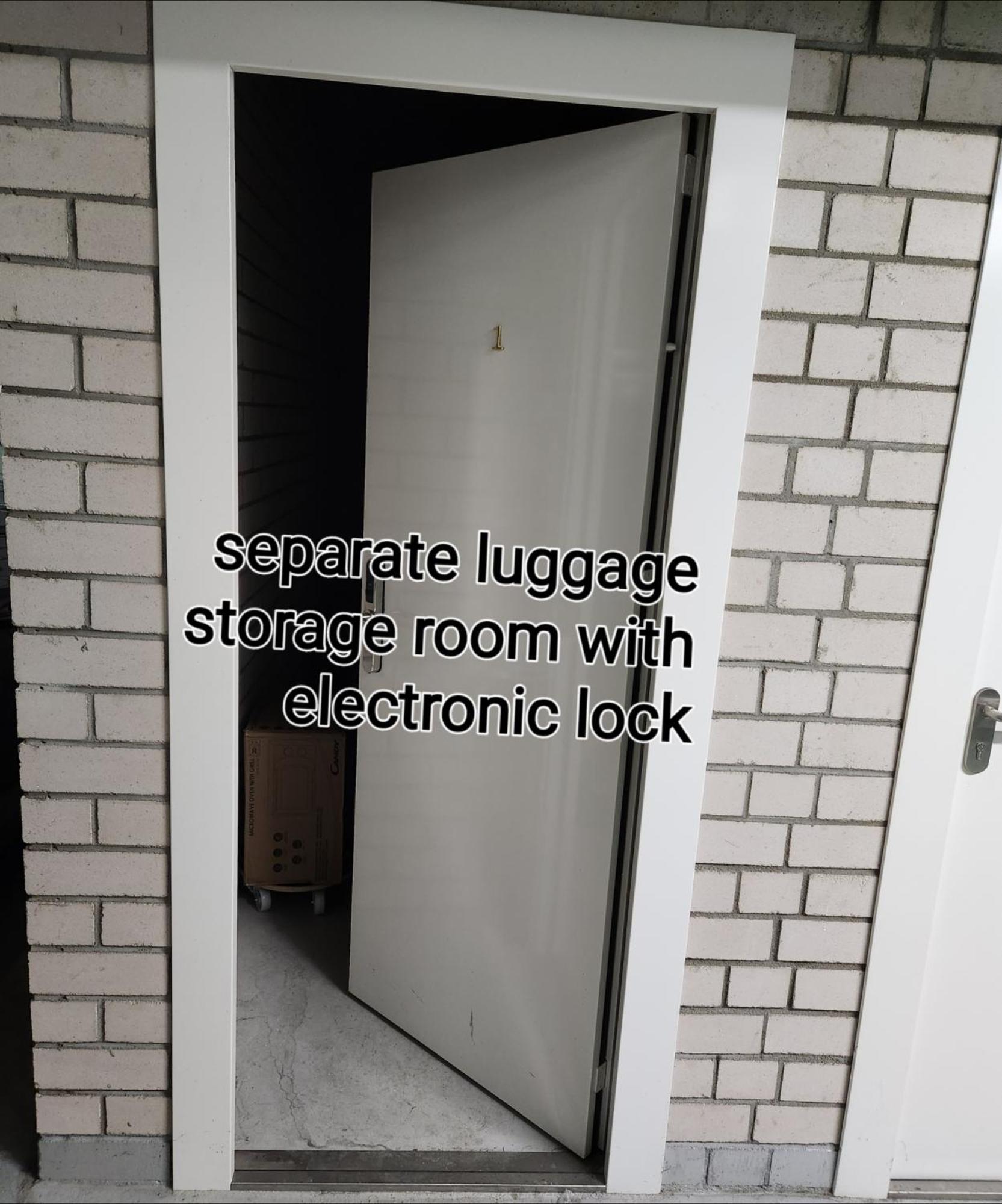 Happy Inn Presidential, Self Check-In, Parking In The Underground Garage VNO Eksteriør bilde