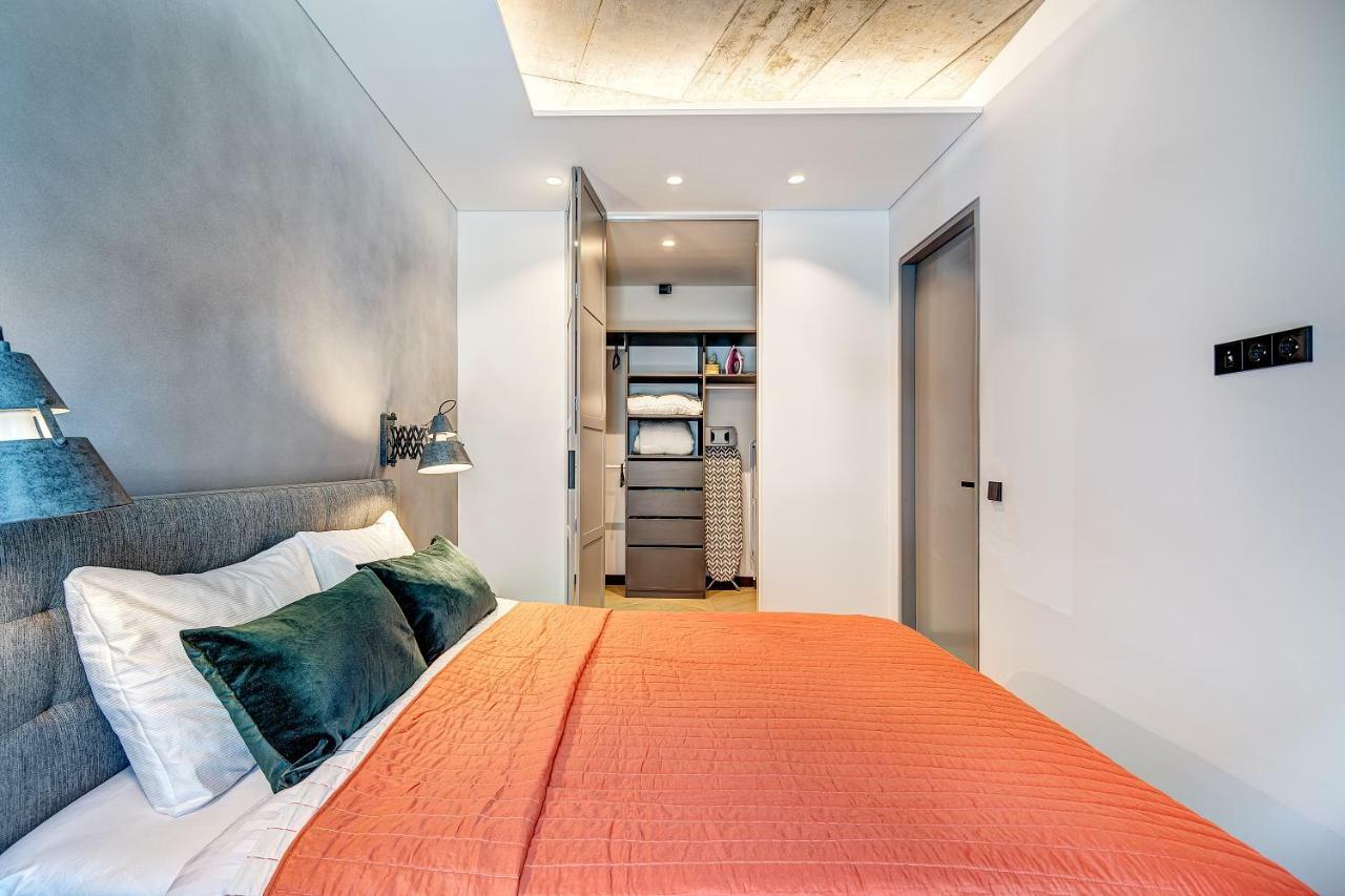 Happy Inn Presidential, Self Check-In, Parking In The Underground Garage VNO Eksteriør bilde