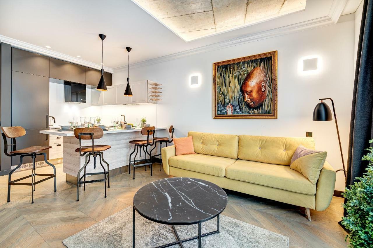 Happy Inn Presidential, Self Check-In, Parking In The Underground Garage VNO Eksteriør bilde